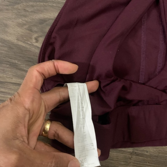 Fabletics Sport Bras - Picture 5 of 6